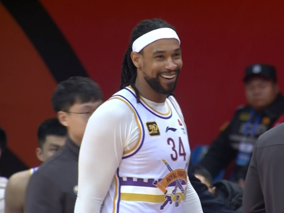 阵容方面没, 经拿下了麦