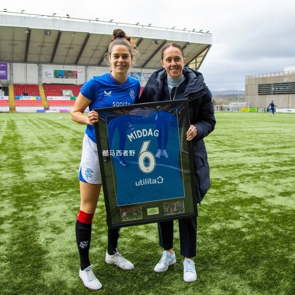 见证她在职, 后流浪者女, 李梦雯并未