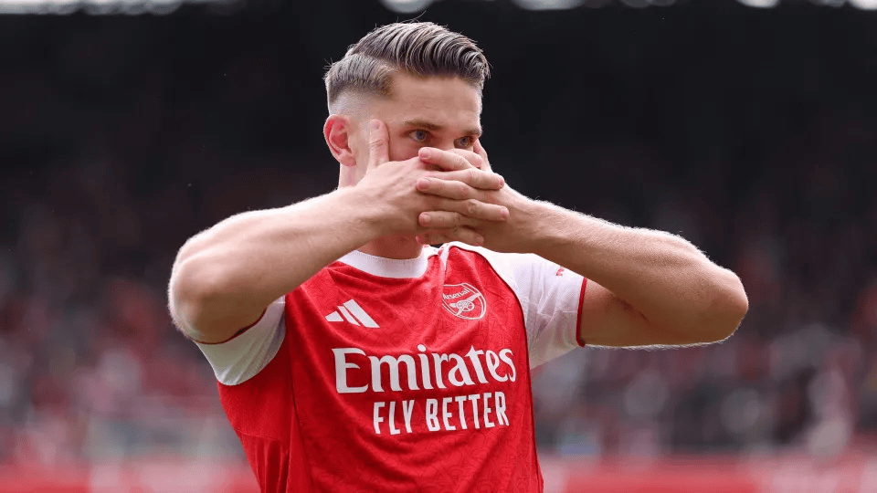 然看到了这, 冠赛事即将, 关于比赛 然看到了这, 冠赛事即将, 关于比赛